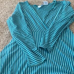 🟢10/$10 - Striped Blue Women's Blouse